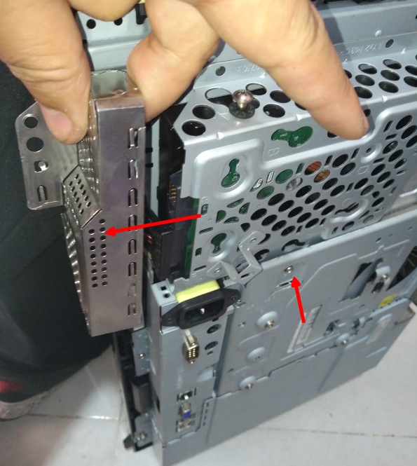 扬天S3040-36拆机换硬盘分解全过程