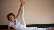 地球之最：最老的瑜伽教练已经93岁了！