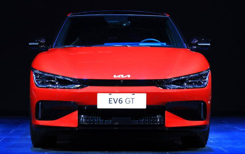 起亚EV5开启预售：价格区间15.98万元-22.98万元
