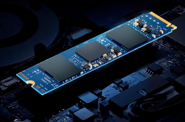 《雷神TR5000 PCIe 4.0 SSD》固态正式发售：售价349元